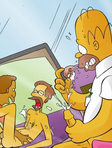 Homer Simpson switches to real gay action